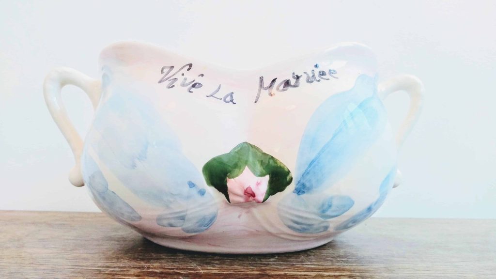 Vintage French wife bride eye large ceramic chamber pot traditional unique wedding marriage gift 1950-70’s 3