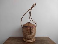 Alternative view of Vintage French wicker woven small lidded handled carrying basket circa 1980-90s