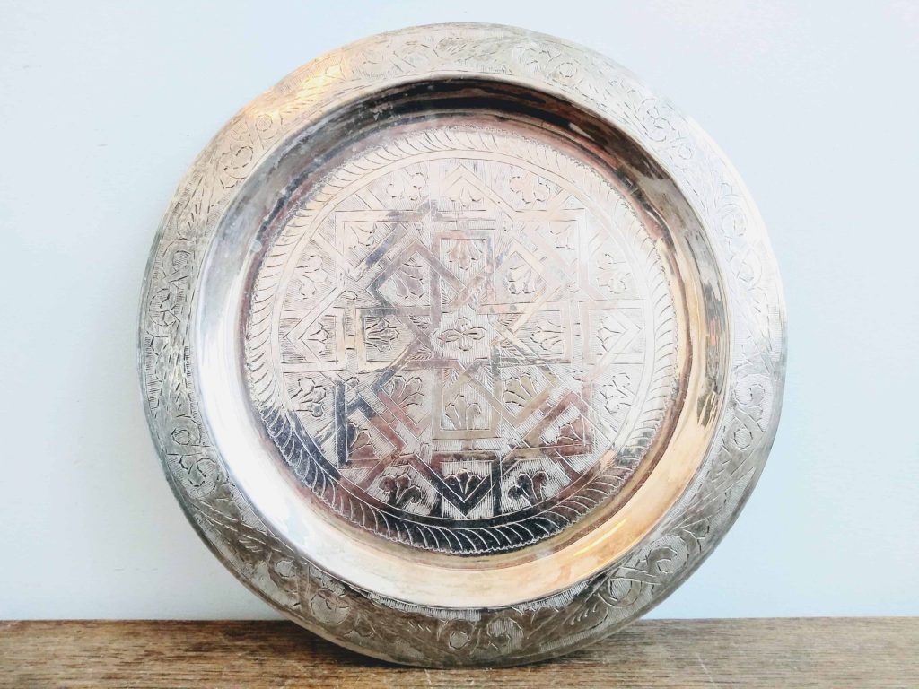 Vintage Moroccan Silver Coloured Metal Medium Circular Metal Tray Plate Dish Charger Serving Wall Hanging circa 1970’s