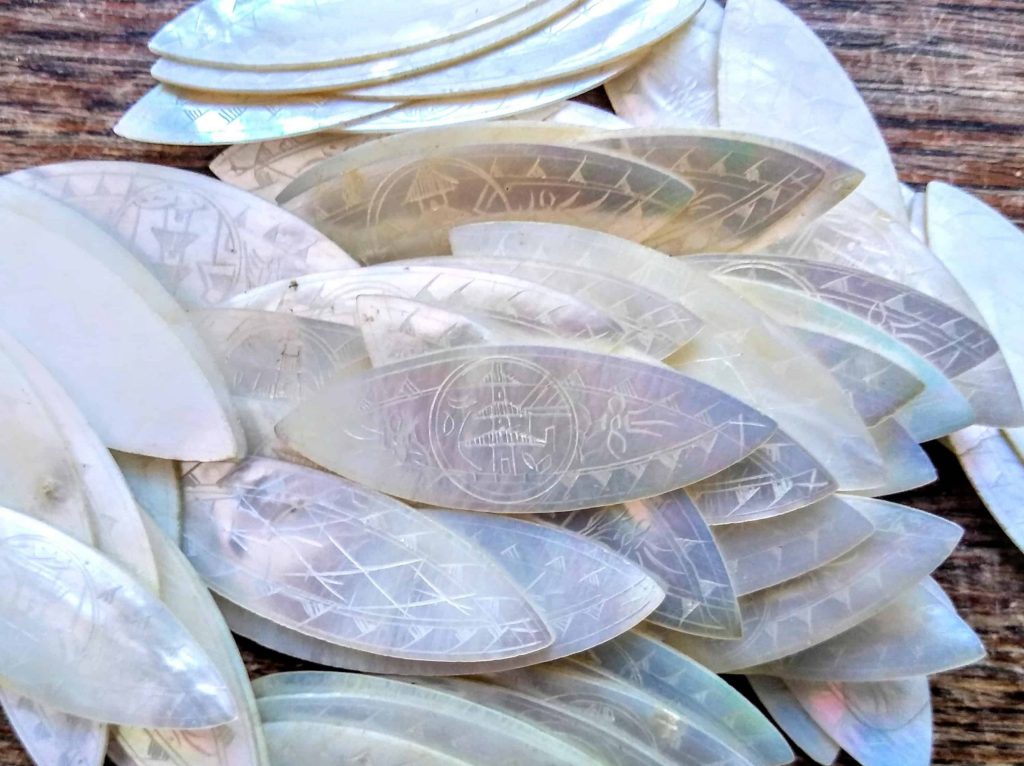 Antique Chinese INDIVIDUAL Mother Of Pearl Pagoda Oval Gaming Chips Counters Tokens Hand Carved Engraved c1800-1850’s