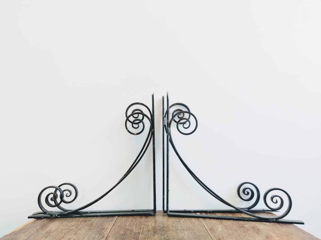 Vintage French Large Black Painted Ornate Iron Shelf Cistern Bell Planter Hook Hanging Hanger Bracket Support circa 1980-90's