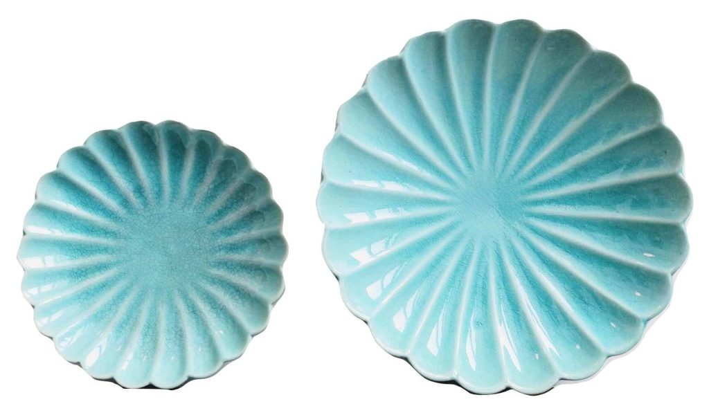 Vintage Japanese Scalloped Shell Crackled Turquoise Aqua Ceramic Dish Large Plate Bowl Dish Dishes Pair circa 1980-90’s
