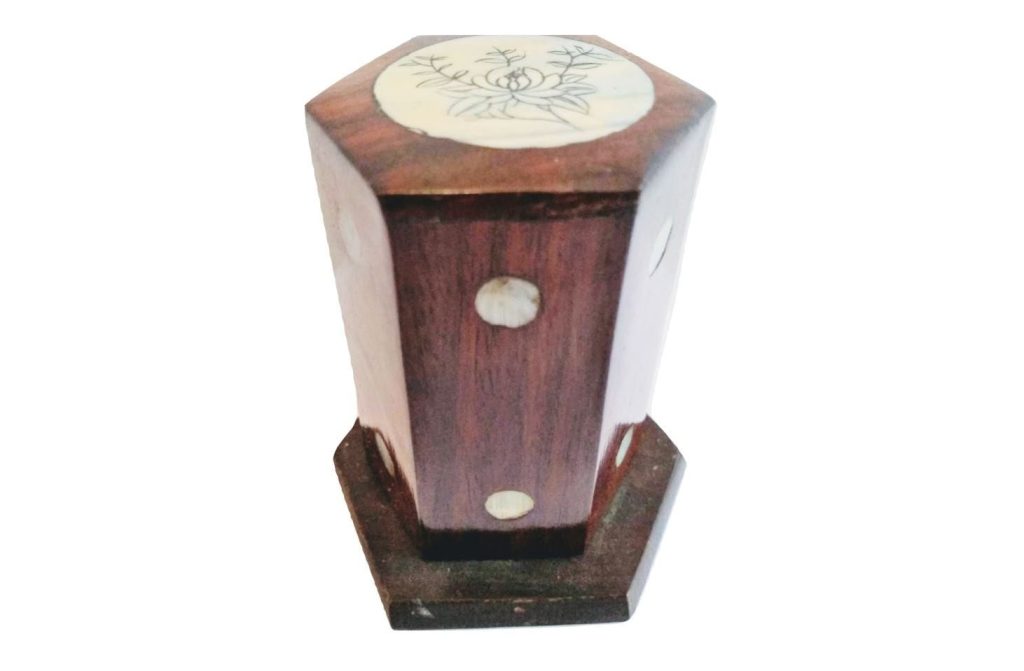 Vintage Chinese Wood Cocktail Stick Toothpick Holder Container Pot Display Mother Of Pearl Decoration Decor circa 1970-80's