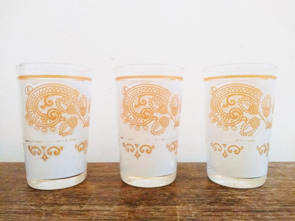 Vintage Moroccan Mint Tea Glasses White Gold Clear Glass Drinking Drinks Ceremony Display Arabian Theme circa 1970-80’s