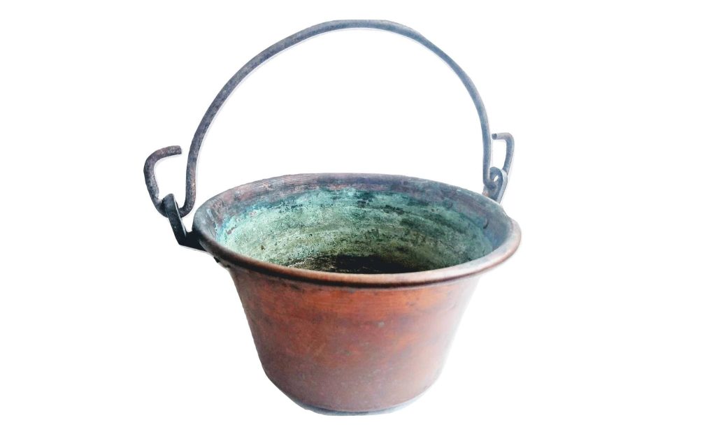Vintage French Copper Iron Hanging Saucepan Bowl Dish Fireplace Cooking Pot Flower Plant Decorative Display circa 1950-60’s