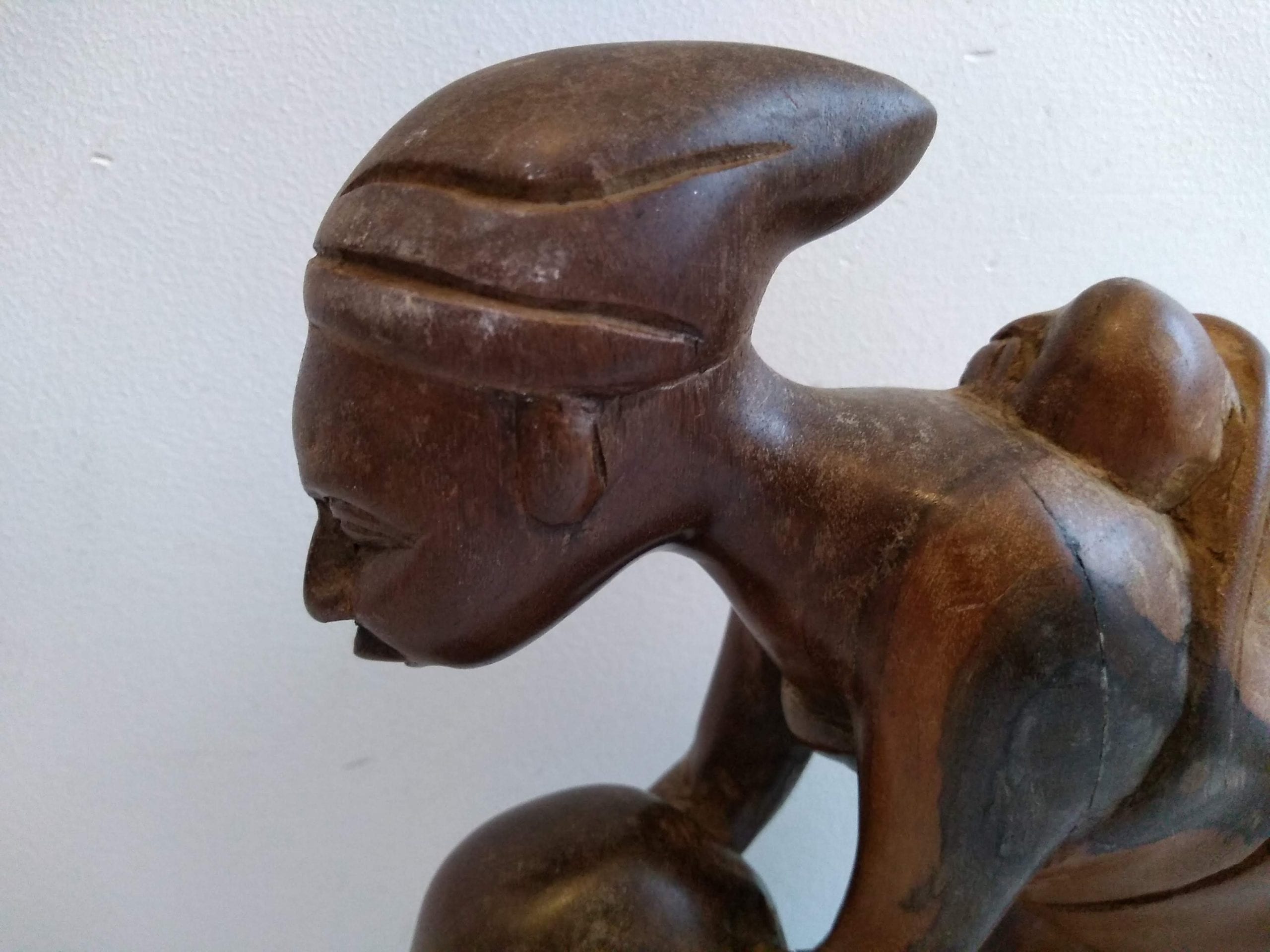 Vintage African Woman With Baby Pouring Wooden Standing Decor Carved ...