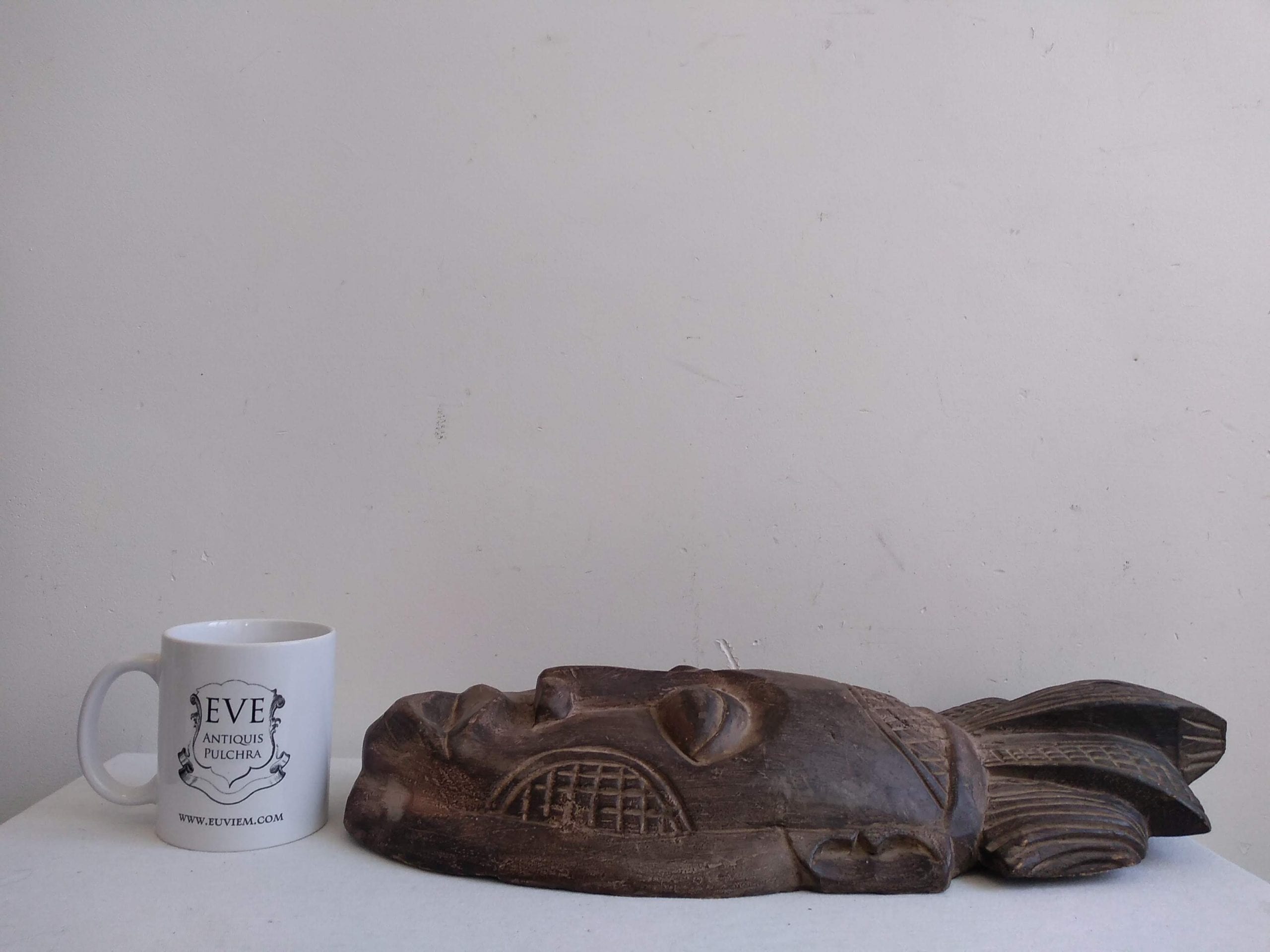 Vintage African Large Wooden Bust Mask Wall Decor Intricate Carved Statue Carving Sculpture Wood Tribal Art c1970-80’s 3 Vintage African Large Wooden Bust Mask Wall Decor Intricate Carved Statue Carving Sculpture Wood Tribal Art c1970-80's - Image 3