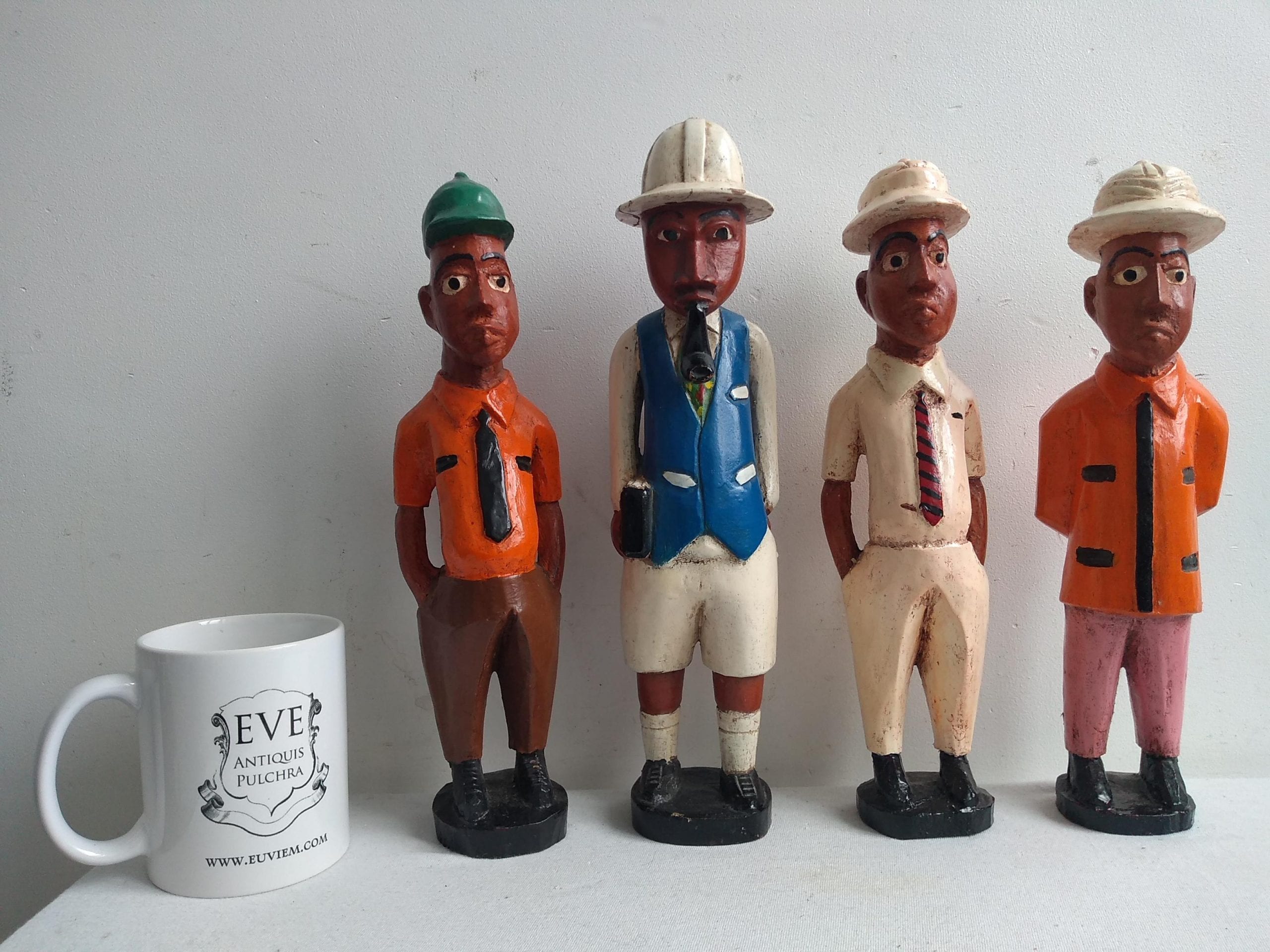 Vintage African Man Workman Tradesman Statue Figurine Male Carving Sculpture Wooden Primitive Tribal Art c1970-80’s 2 Vintage African Man Workman Tradesman Statue Figurine Male Carving Sculpture Wooden Primitive Tribal Art c1970-80's - Image 2