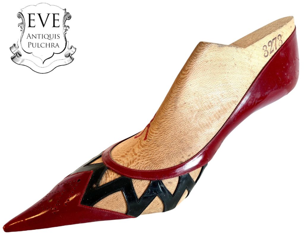 Vintage French Italian Prototype Designer Shoe On Wooden Form Wood Cobbler Maker Ornament Display Decor Mid Century Fashion c1950-60’s / EVE
