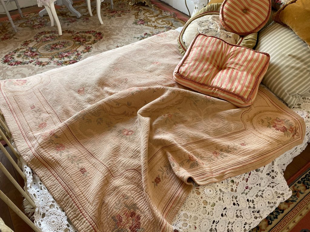 Vintage Belgian Pink Beige Throw Cover Blanket Flower Small Wall Rug Floor Table Covering Decor Display Prop France circa 1970-80’s / EVE