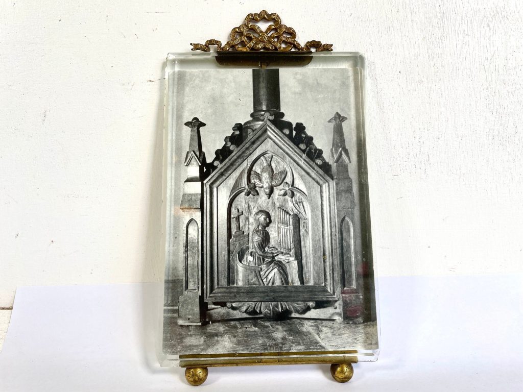 Antique Photo Picture Frame Stand Display French Brass Or Bronze Metal Glass Desktop Table Top Ornate Decorative Gold Medium c1900’s / EVE