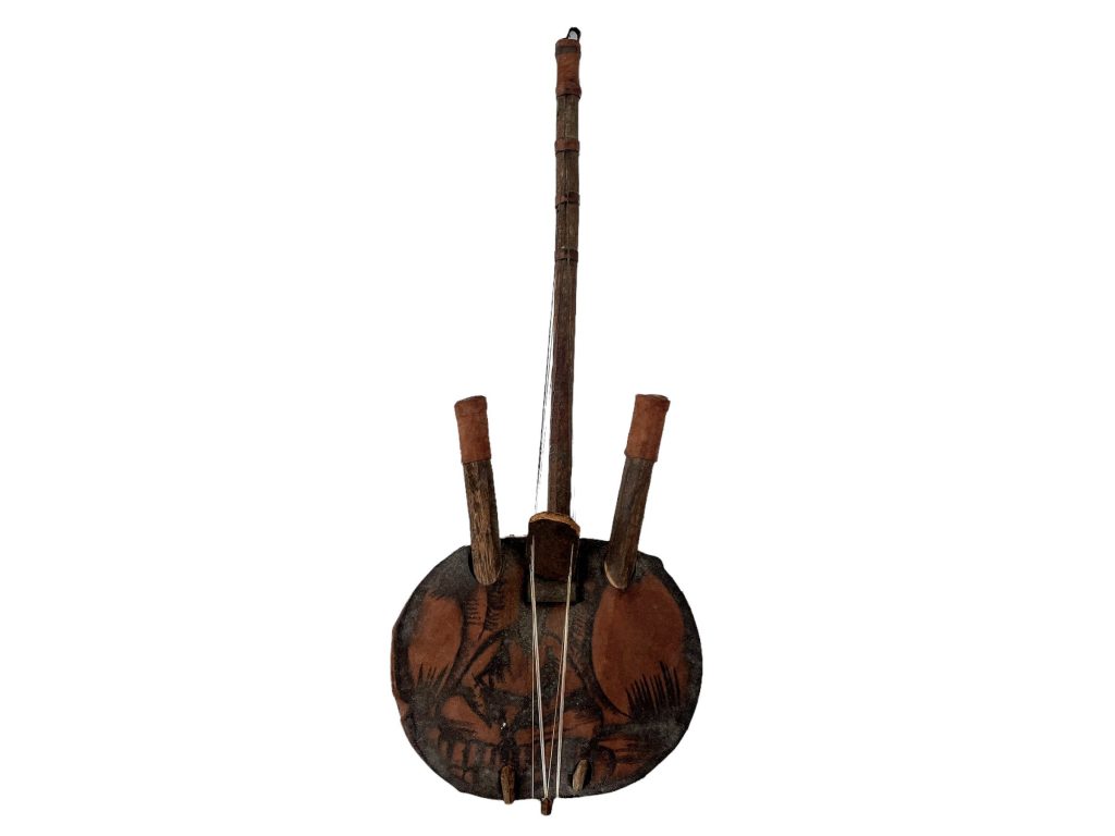 Vintage African Stringed Musical Instrument Drum Wooden Decor Carved Carving Sculpture Calabas Wood Tribal Art c1980-90’s / EVE
