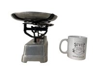 Alternative view of Antique French Carp Aluminium Iron Kitchen Weighing 5KG Scale Kitchen Butcher Grocer Decor Circa 1960-70's / EVE