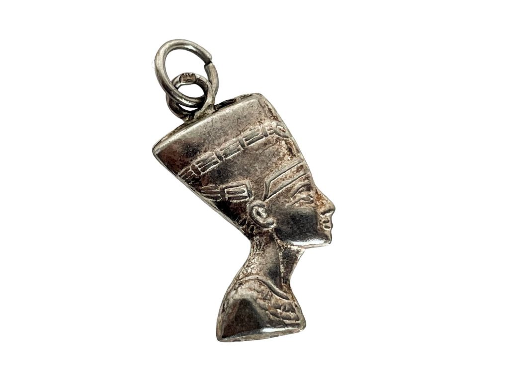 Vintage Egyptian Nefertiti Bust Charm Pendant Jewellery Necklace Hanger Charm 1980’s