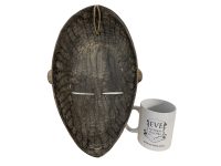 Alternative view of Vintage African Wall Decor Wooden Bust Mask Wall Decor Carved Statue Carving Sculpture Wood Tribal Art c1980-90's