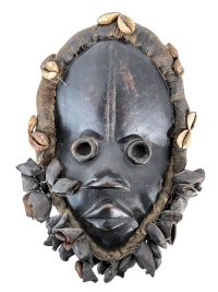 Vintage African Shells Husk Decor Wooden Bust Mask Wall Decor Carved Statue Carving Sculpture Wood Tribal Art c1980’s 3