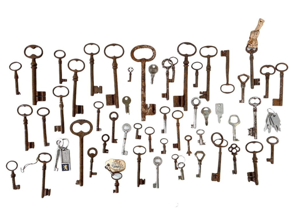 Antique Vintage Keys French Rusty Iron Key Mixed Collection Job Lot Doors Cupboard Drawer Rusty Door Lock c1880-1970’s