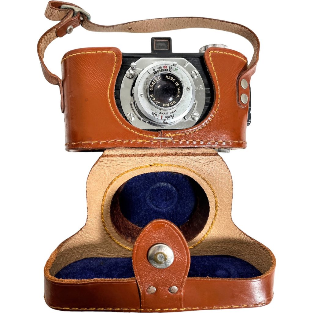 Vintage American USA Argus Anastigmat Camera Still Film 50mm f/4.5 With Original Cow Hide Case Untested circa 1950-60’s