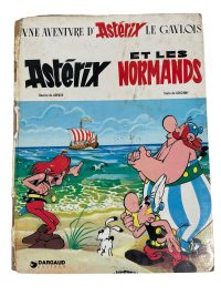 Vintage French Asterix Comics Comic Book x8 Childrens Childs Kids Books Collection Book Memorabilia Collector Rare circa 1967-1980 4