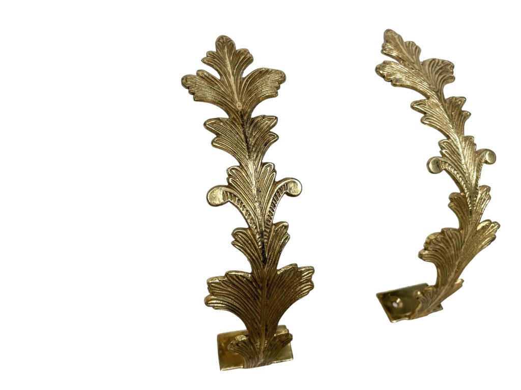 Vintage French Brass Metal Curtain Hold Backs Pair Interior Decor Curtains Hold-Backs Leaf Shaped Ornate c1970-80’s