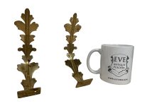 Alternative view of Vintage French Brass Metal Curtain Hold Backs Pair Interior Decor Curtains Hold-Backs Leaf Shaped Ornate c1970-80's