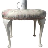 Alternative view of Vintage French Cushioned Bedroom Boudoir Stool Cushion Padded Bench Wooden Wood Chair Seat Side Prop Floral Decoration c1960-70's