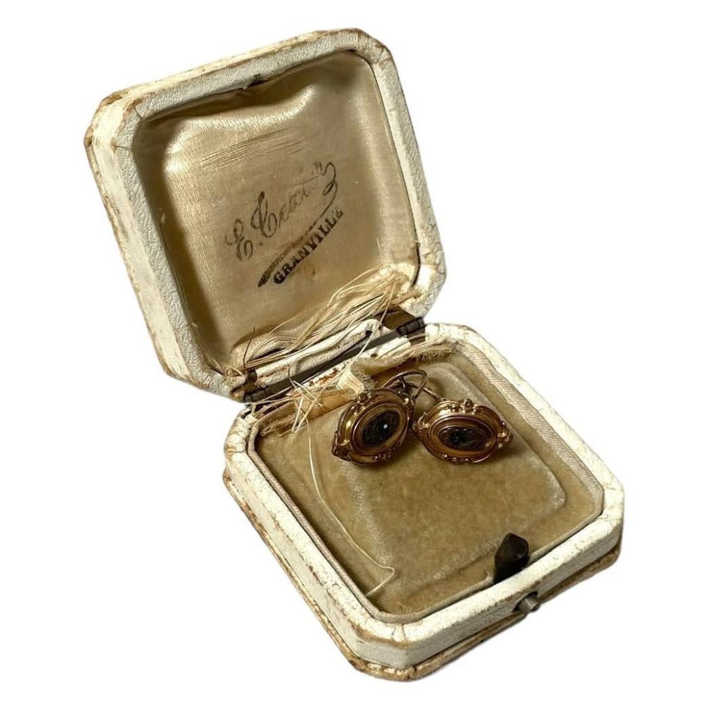 Antique French Granville Leather Wrapped Heavily Worn Necklace Pendant Box Jewellery Jewelry Case Worn Old circa 1920's