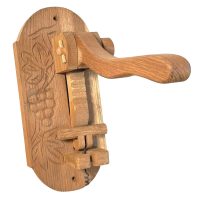 Vintage French Wall Mounted Wooden Corkscrew Cork Puller Bottle Opener Bar Cafe Restaurant NOT WORKING circa 1990’s Vintage French Wall Mounted Wooden Corkscrew Cork Puller Bottle Opener Bar Cafe Restaurant NOT WORKING circa 1990's