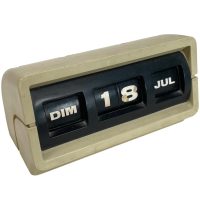 Vintage German Maul Manual Desktop Calendar circa 1970-80’s Vintage German Maul Manual Desktop Calendar circa 1970-80's