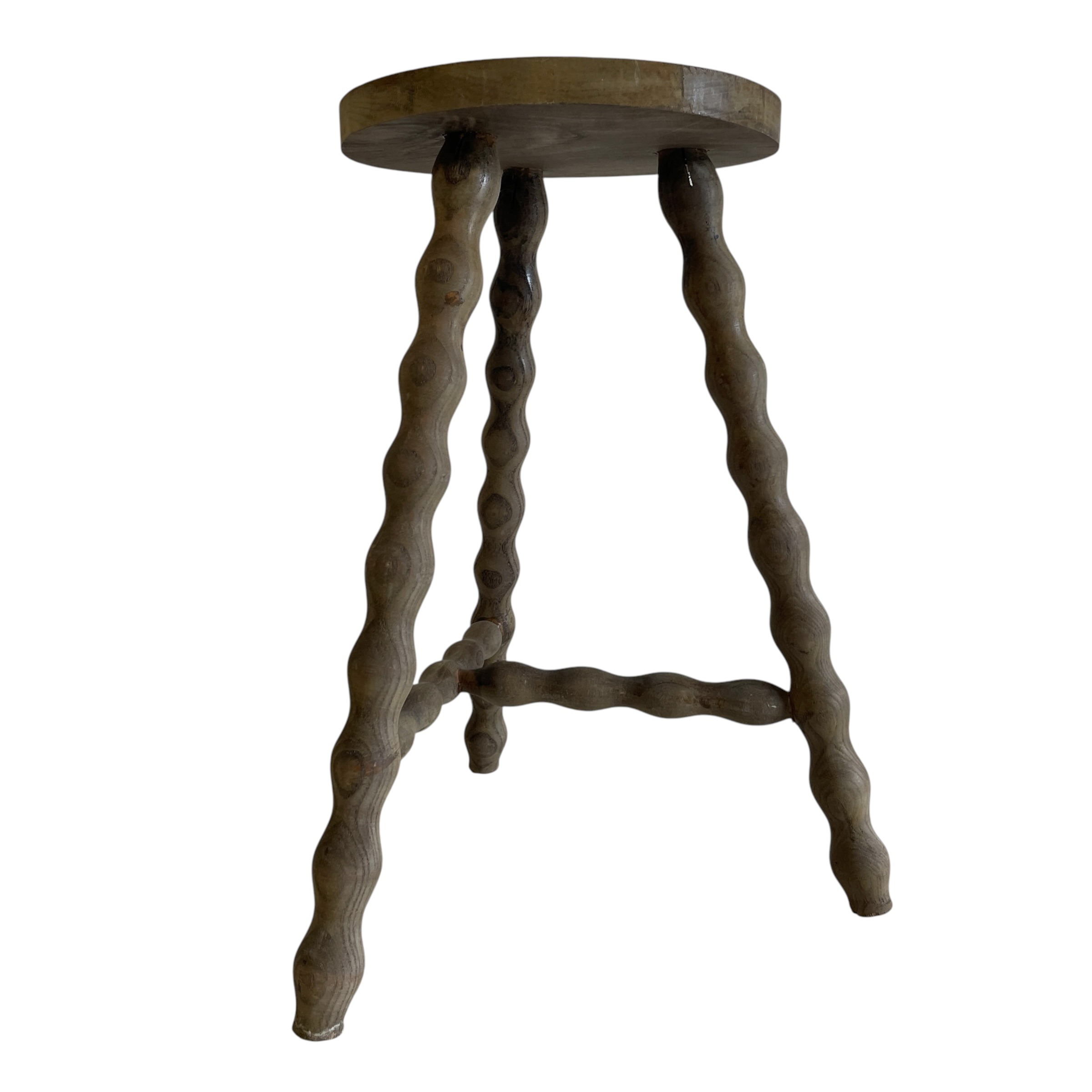 Vintage French Wooden Tripod Stool with Turned Bobbin Legs and Round Top Stand Plinth Table Tripod Tabouret T Brace c1960’s / EVE 3 Vintage French Wooden Tripod Stool with Turned Bobbin Legs and Round Top Stand Plinth Table Tripod Tabouret T Brace c1960's / EVE - Image 3