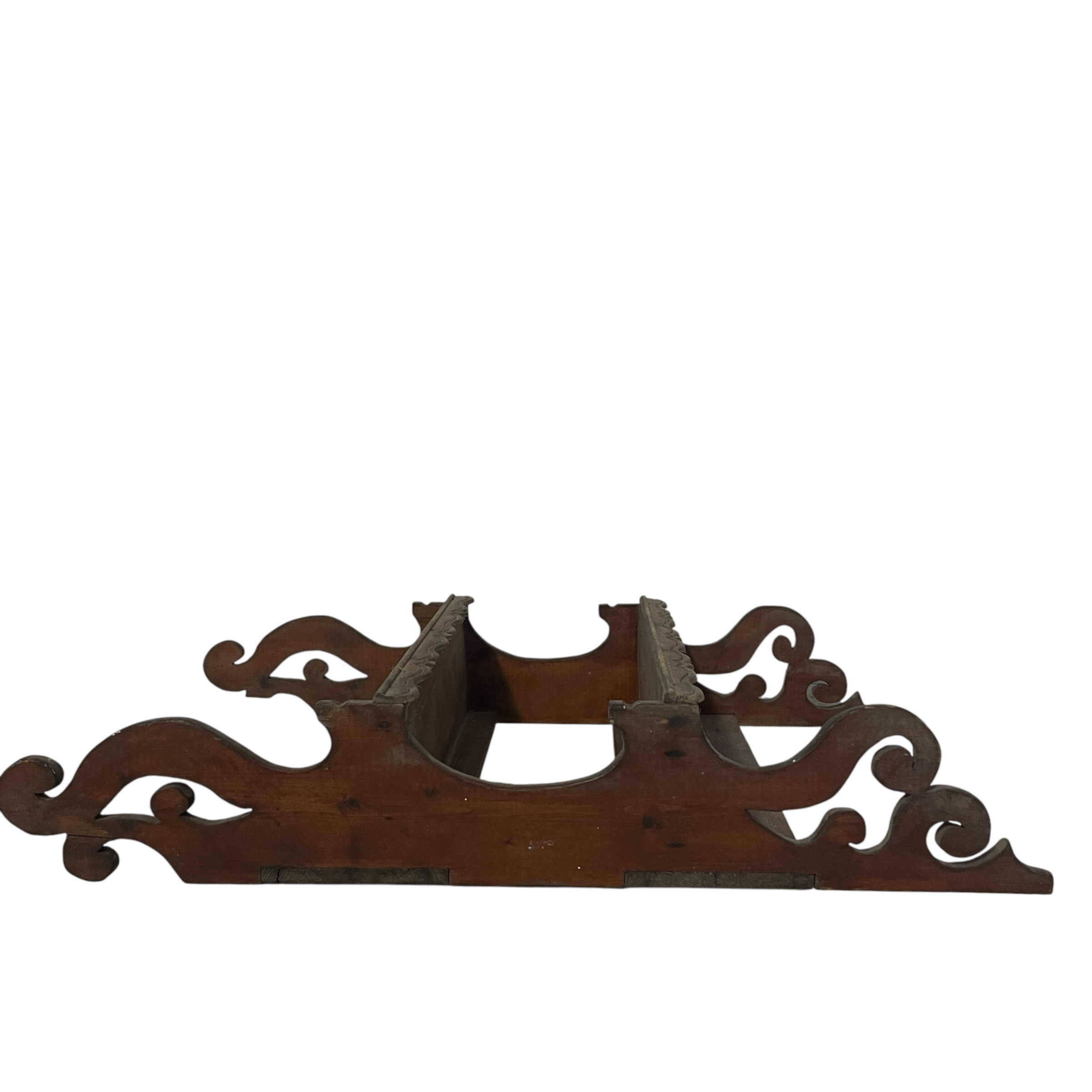 Vintage French Victorian Style Dark Stained Wooden Two Tier Fretwork Wall Shelf DAMAGED c1980s / EVE 9 Vintage French Victorian Style Dark Stained Wooden Two Tier Fretwork Wall Shelf DAMAGED c1980s / EVE - Image 9