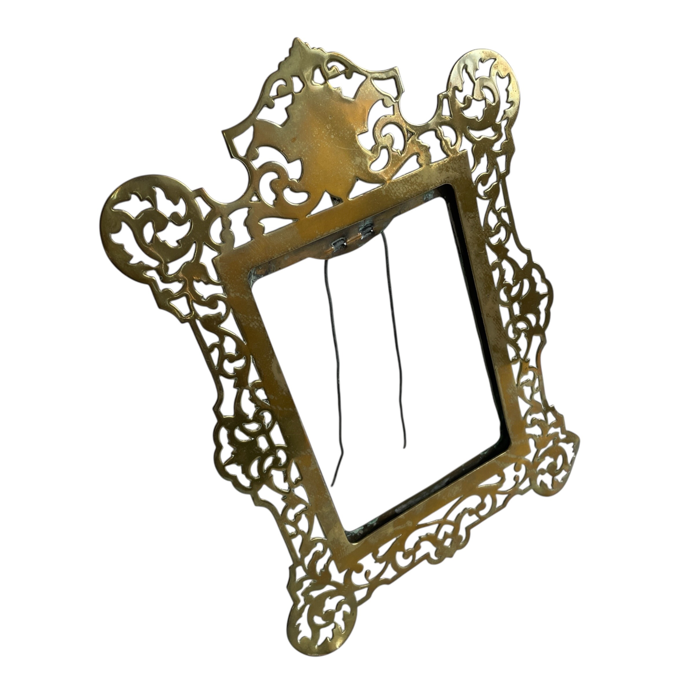 Antique French Ornate Pierced Brass Tabletop Picture Frame with Scrollwork for Decor circa 1900’s / EVE 11 Antique French Ornate Pierced Brass Tabletop Picture Frame with Scrollwork for Decor circa 1900's / EVE - Image 11