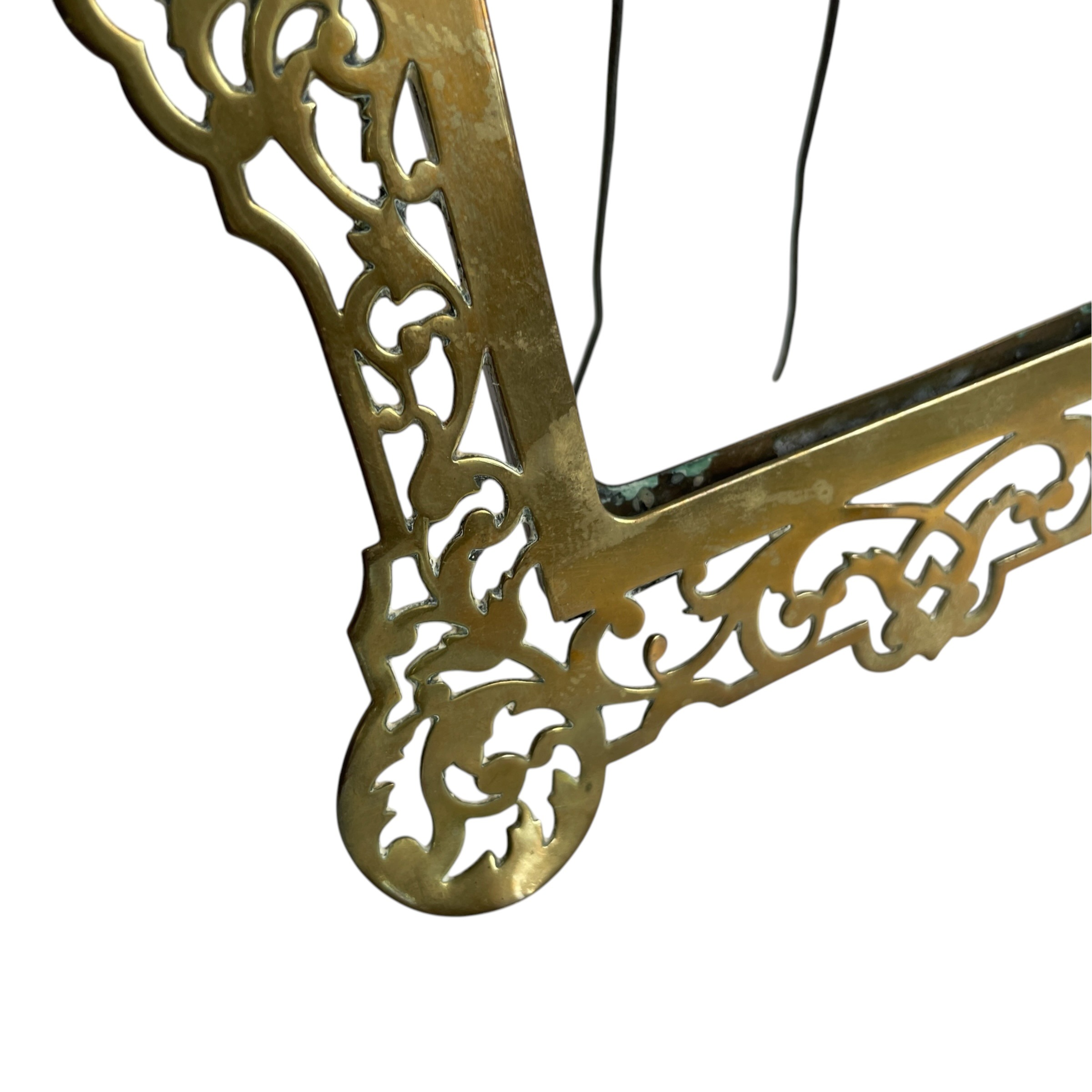 Antique French Ornate Pierced Brass Tabletop Picture Frame with Scrollwork for Decor circa 1900’s / EVE 9 Antique French Ornate Pierced Brass Tabletop Picture Frame with Scrollwork for Decor circa 1900's / EVE - Image 9